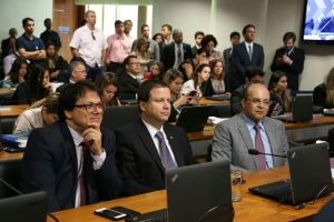 20150617_senado2